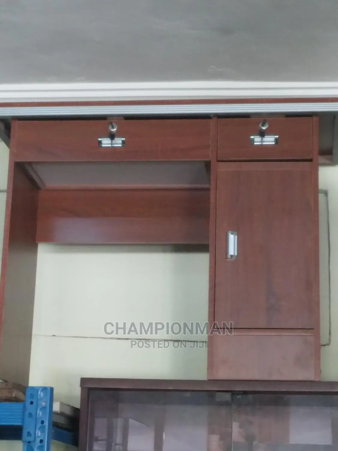 Office Desk