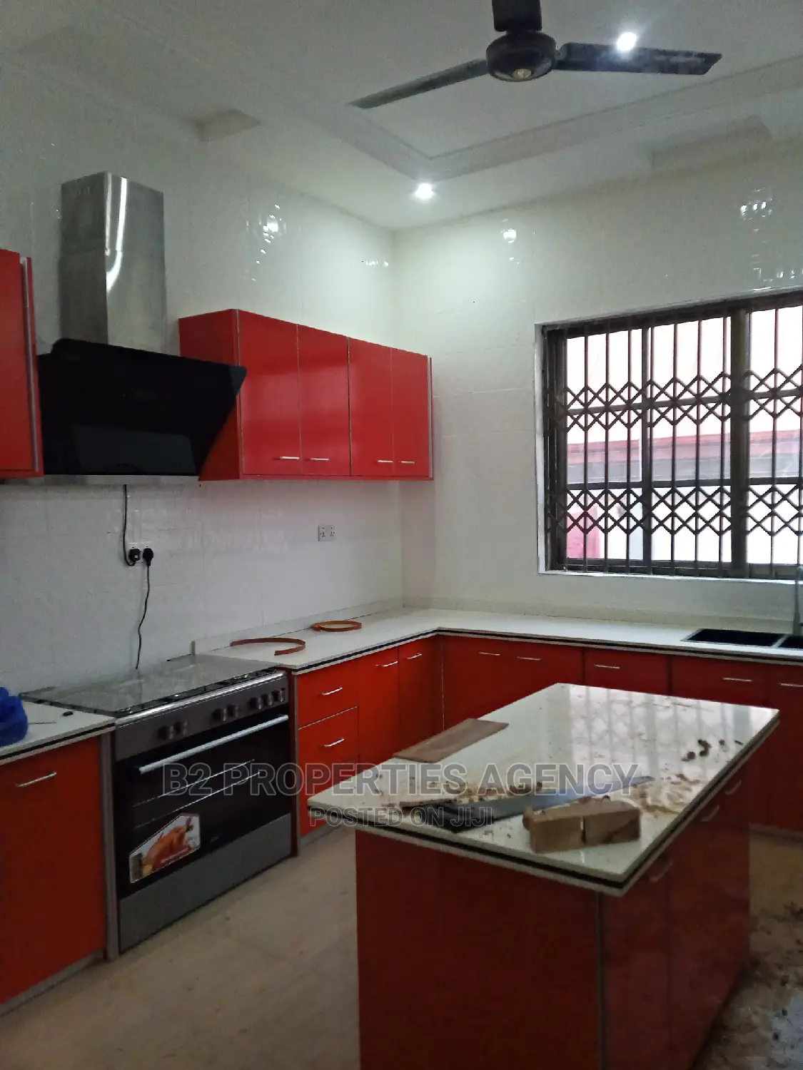 Furnished 5bdrm House in B2 Properties Agency, Kumasi Metropolitan