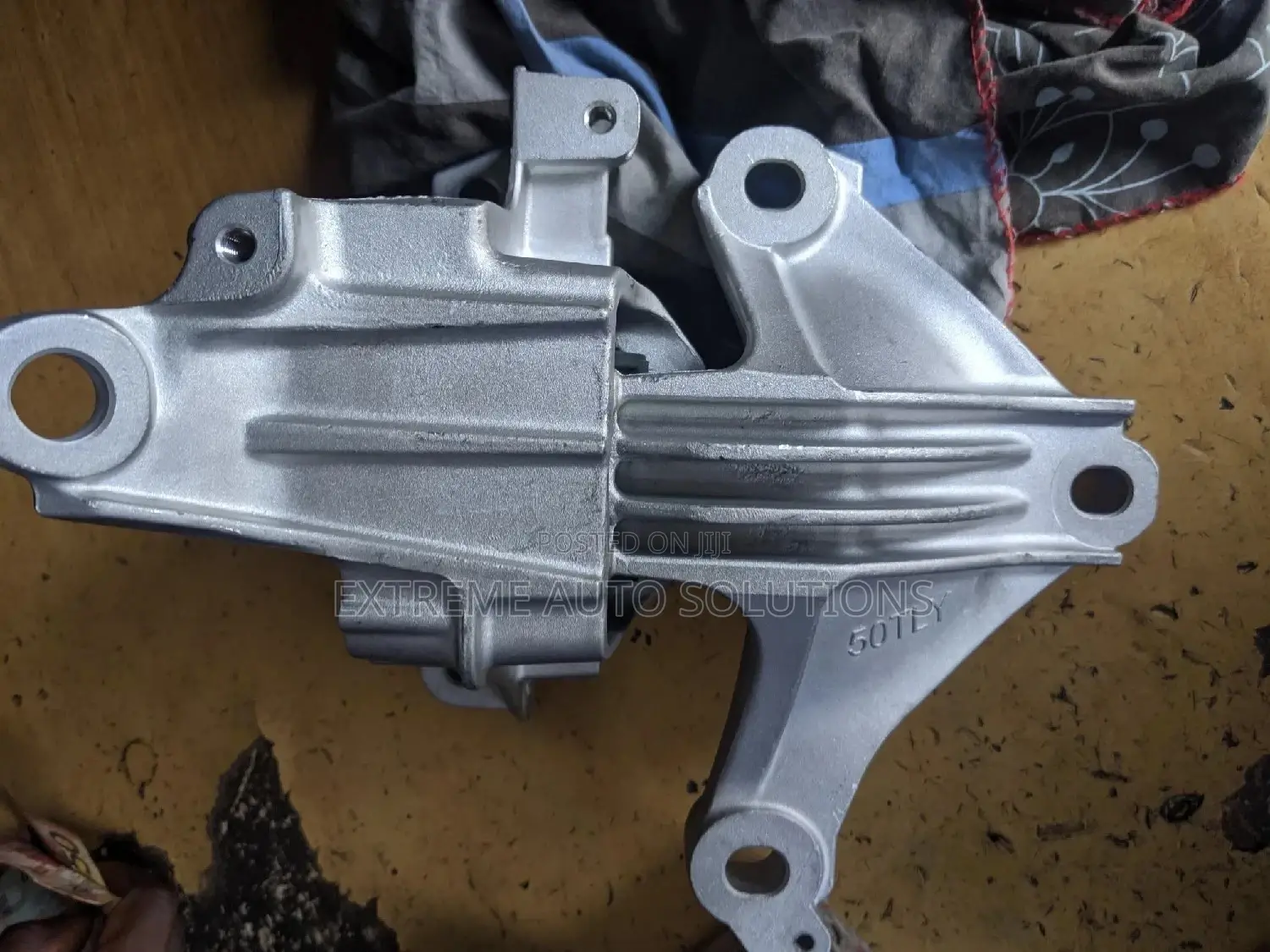 Honda CR-V 2017- 2020 Engine Seat