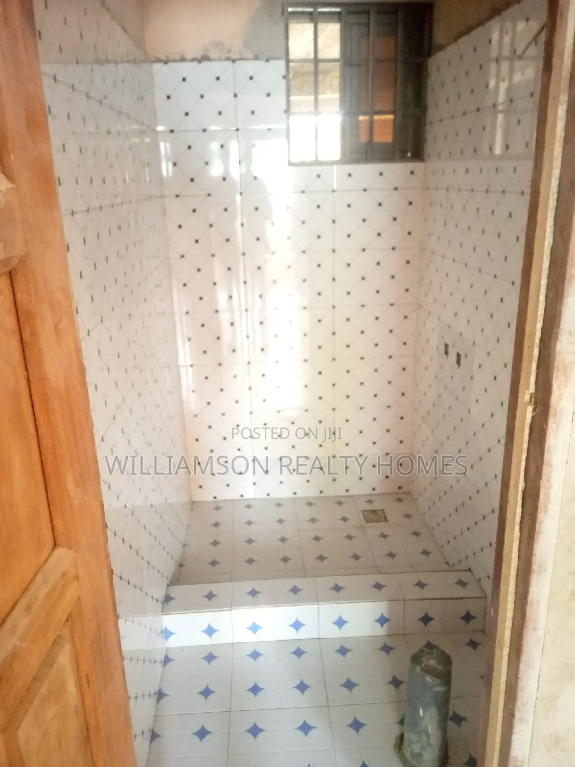 1bdrm Apartment in Hfc Estate, Spintex for rent
