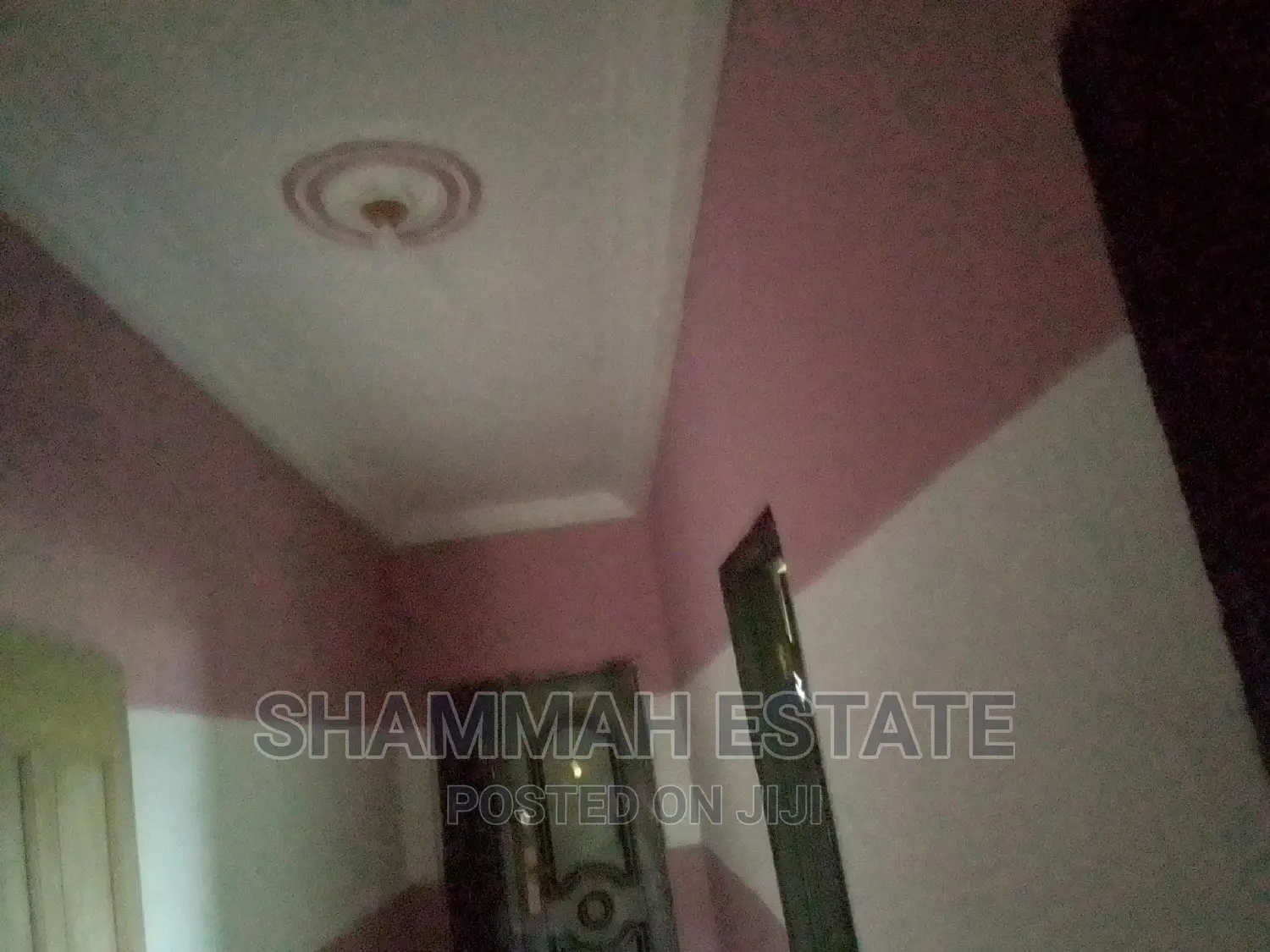 3bdrm Apartment in Aiding Estate, Sunyani Municipal for rent