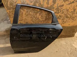 Honda Civic 2019 Door
