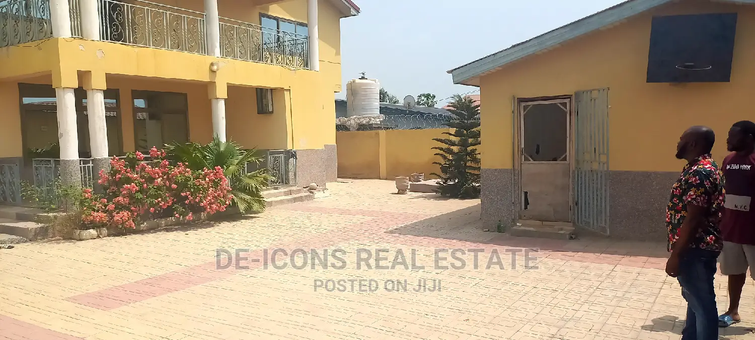 7bdrm Duplex in De-Icons Real Estate, Ga South Municipal for sale