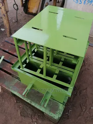 Moulds (4in1)