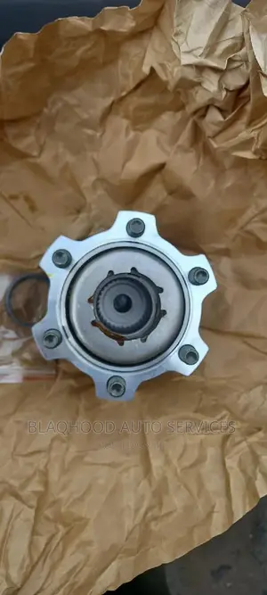 Nissan Patrol Y61 2008-16 Brand New Auto Free Wheel Hub Cup