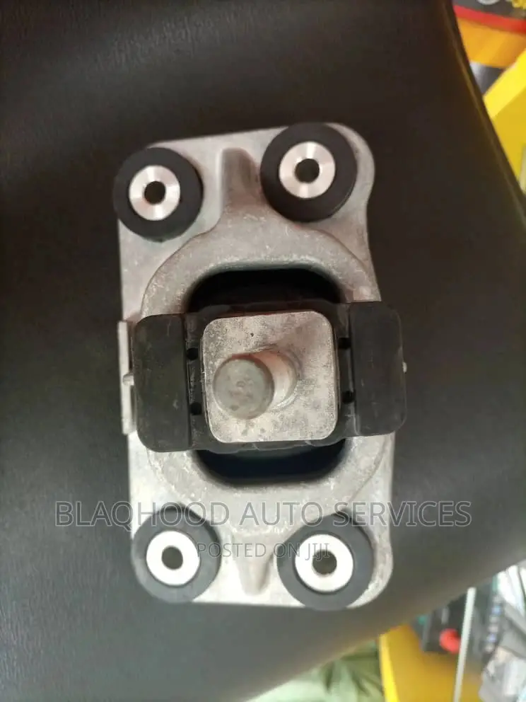 Range Rover Sport 2012-2015 Brand New Engine Seat Available