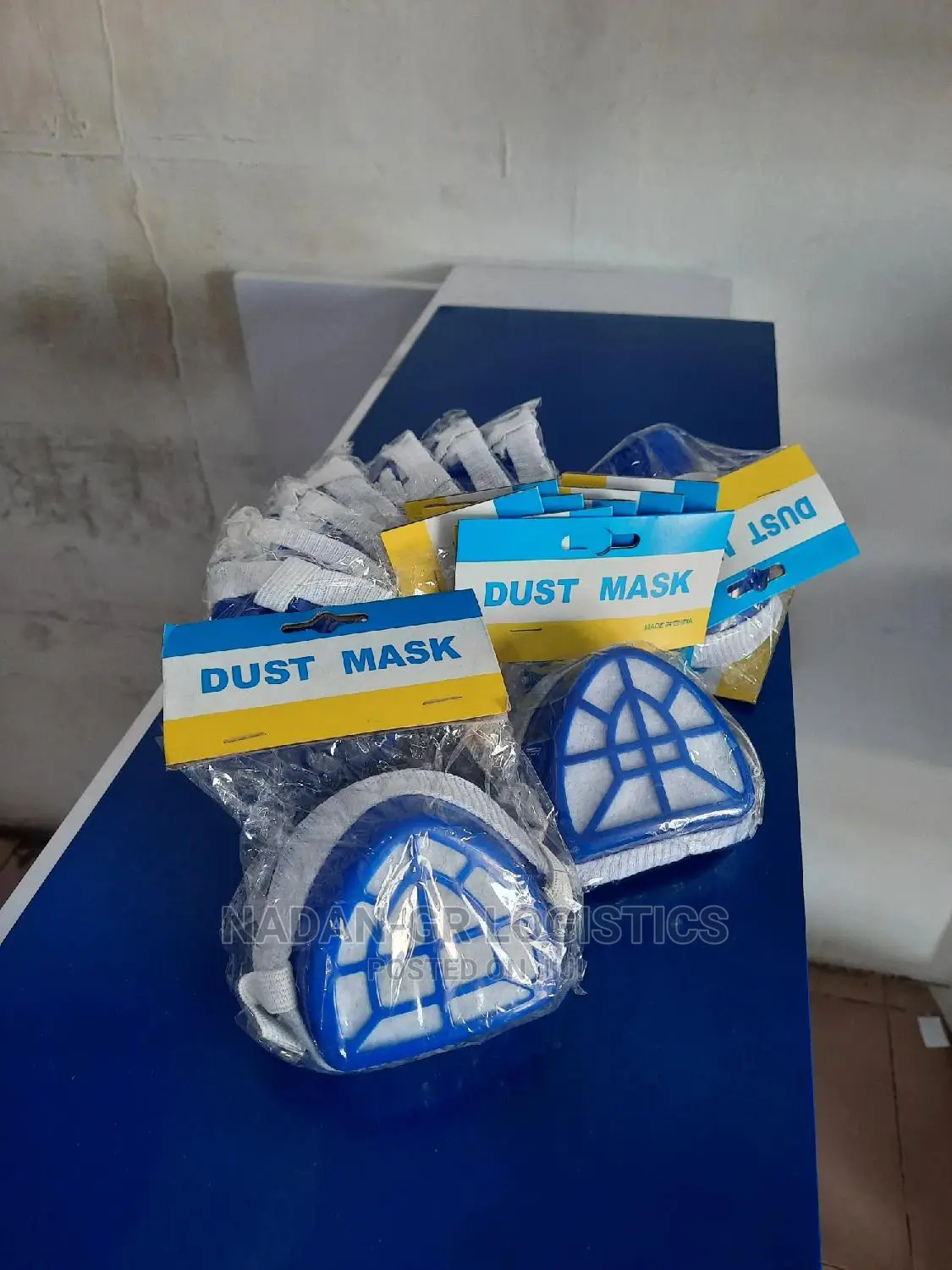 Safety Plastic Filter Dust Mask Blue