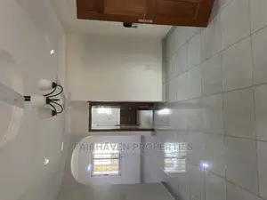 2bdrm Apartment in East Airport for Rent