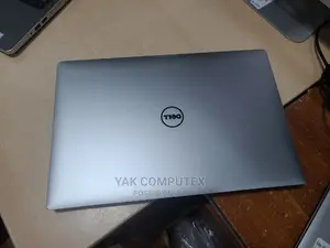 Laptop Dell XPS 15 8GB Intel Core I5 SSD 256GB