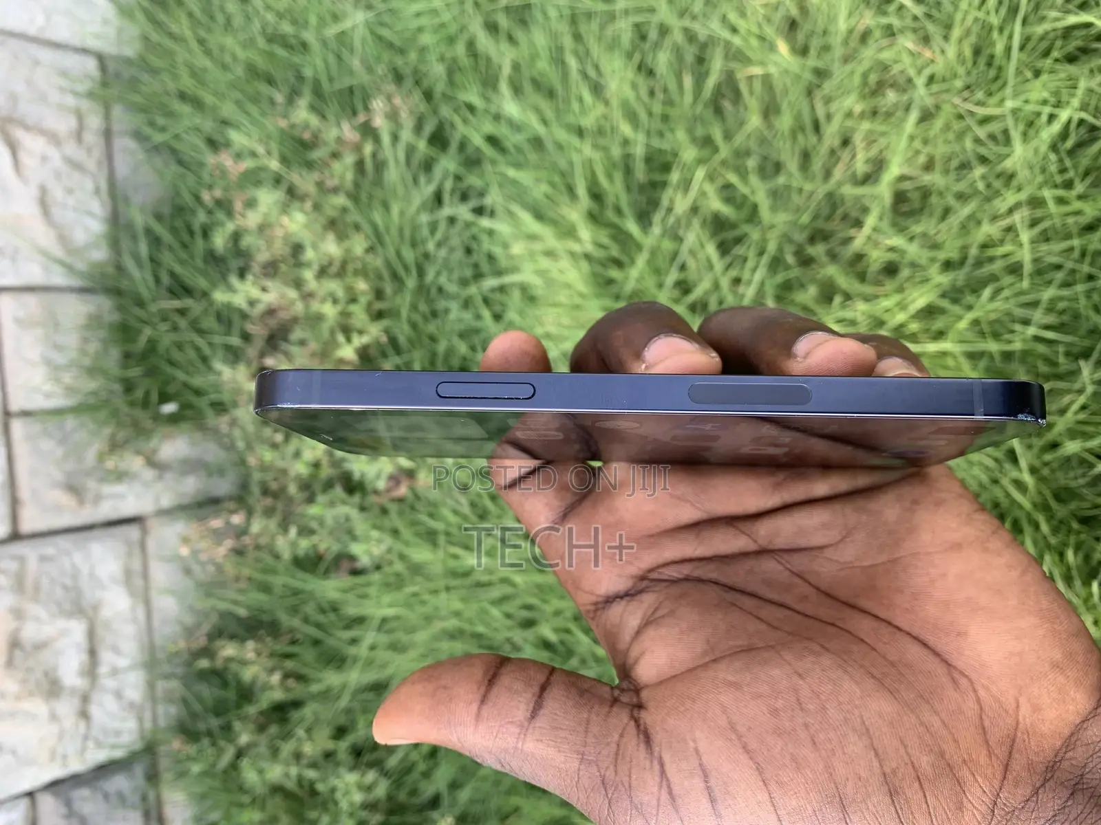 Apple iPhone 12 64 GB Black