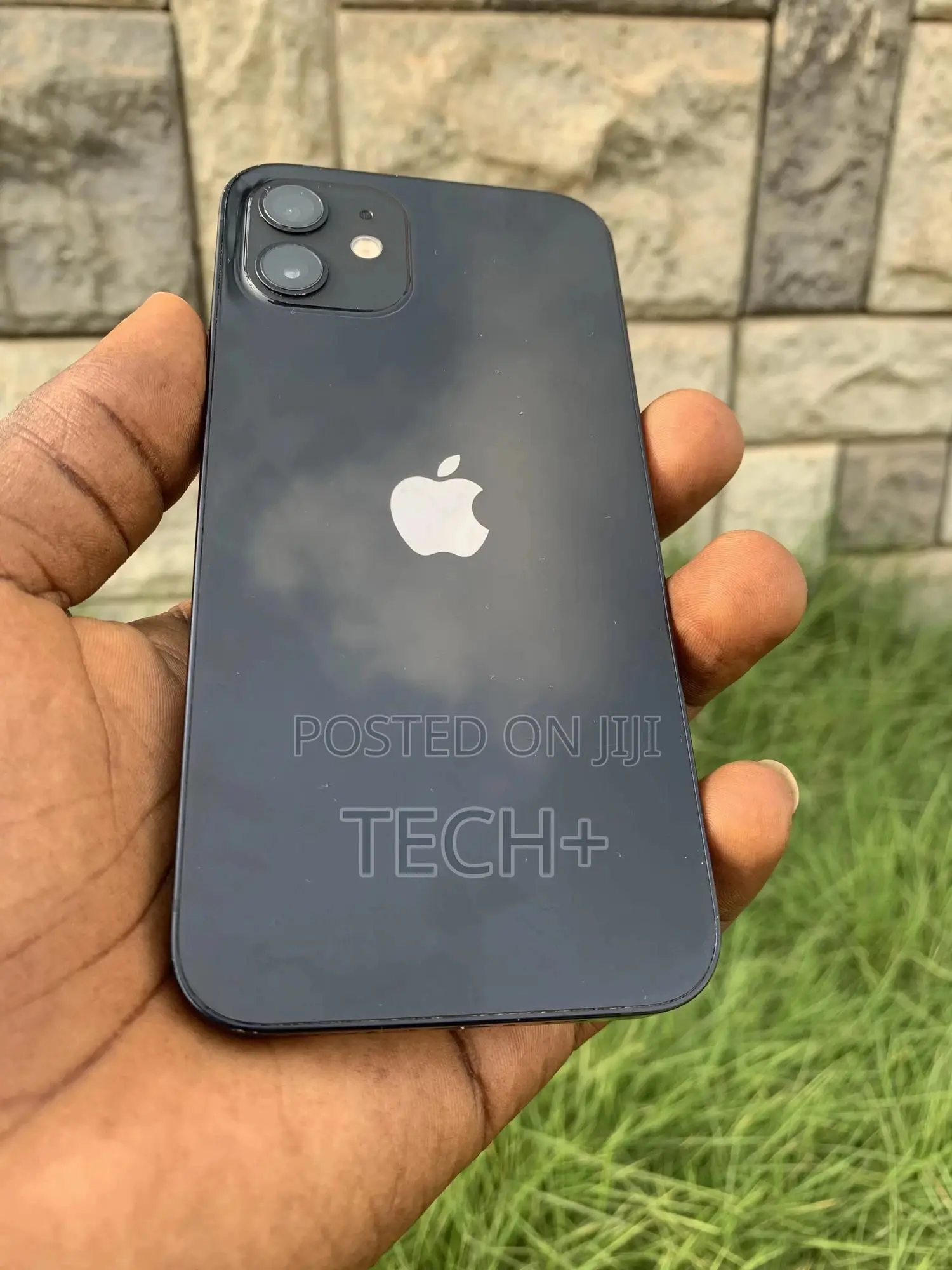 Apple iPhone 12 64 GB Black