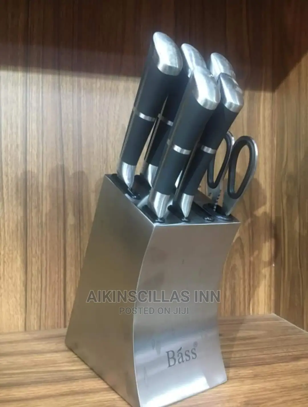 Bass Knife Set With Steel Stand