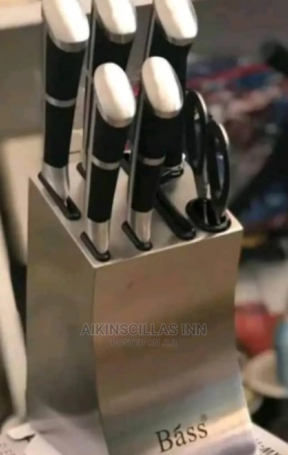 Bass Knife Set With Steel Stand