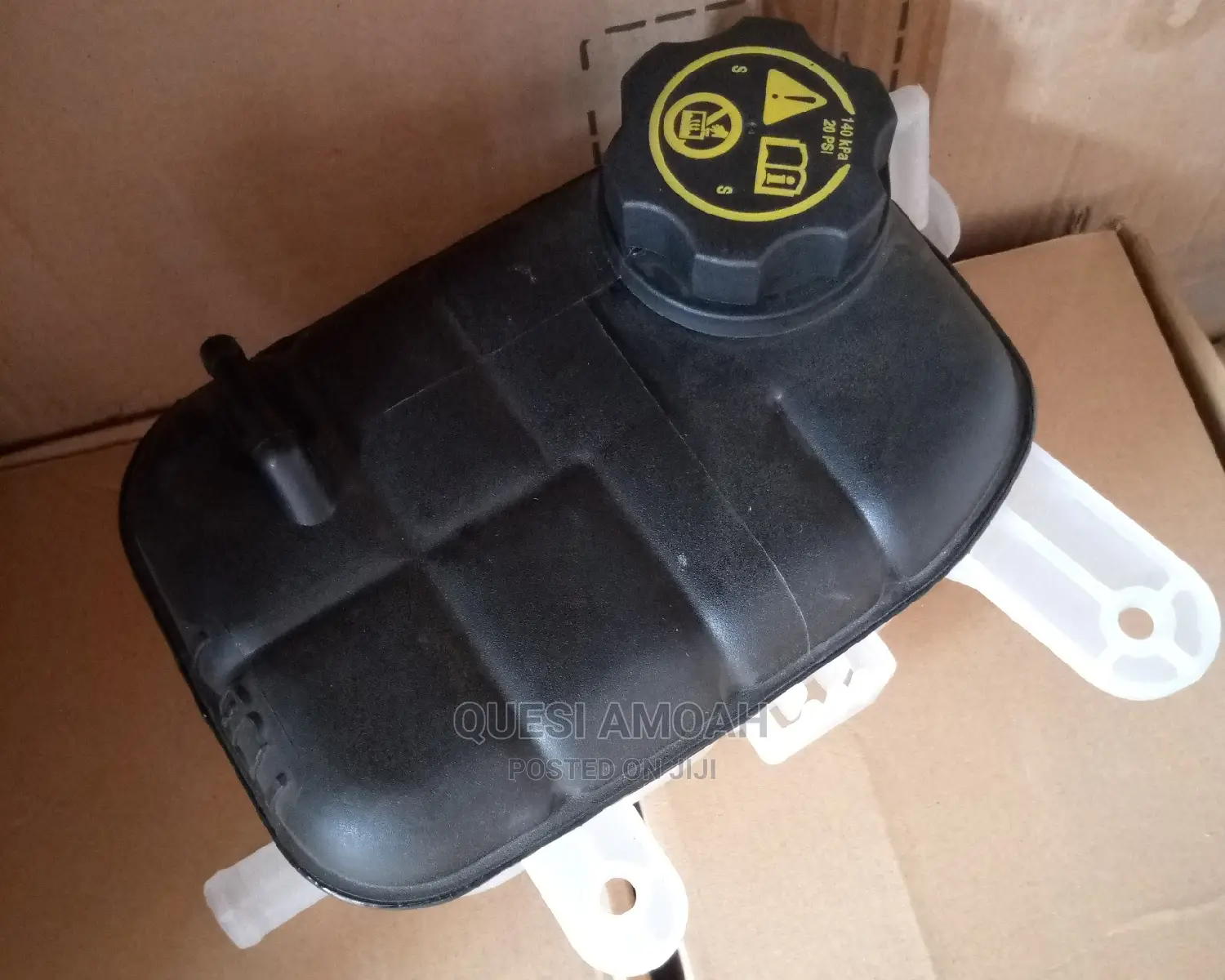 Chevrolet Trax Coolant Reservoir / Expansion Tank