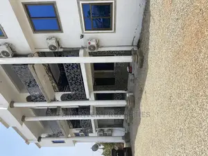 3bdrm Apartment in East Airport for rent
