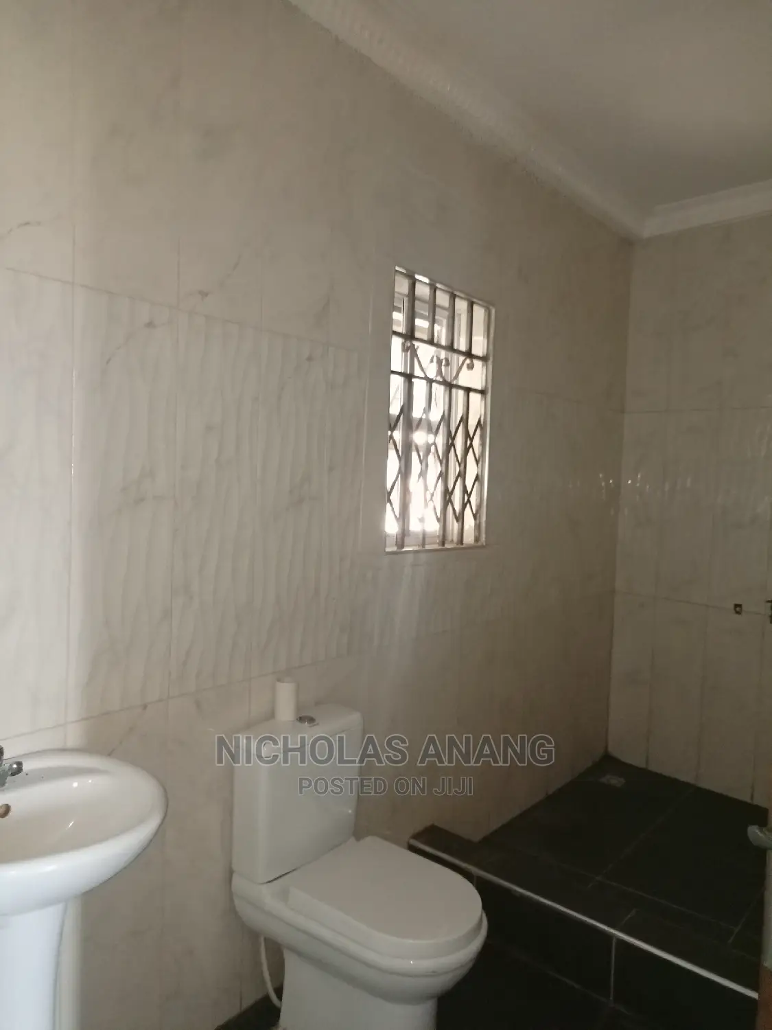 1bdrm Apartment in The Dorns Properties, New Town for rent