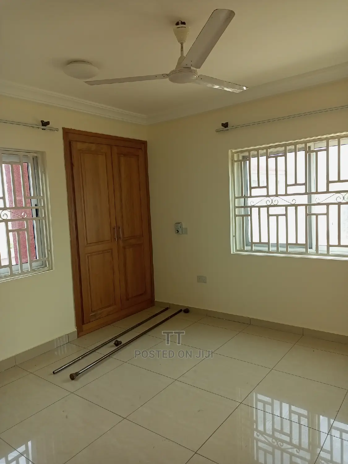 2bdrm Apartment in Teshie Estate, New Town for rent