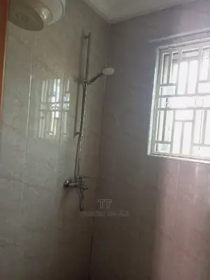 2bdrm Apartment in Teshie Estate, New Town for rent