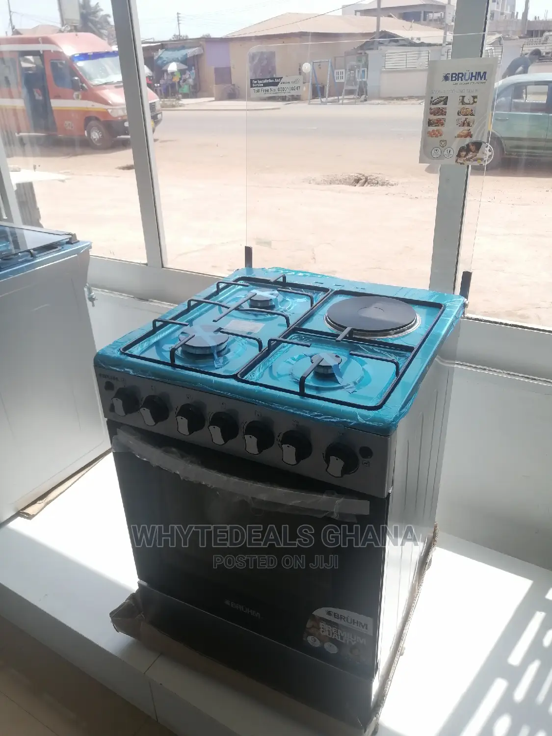 Bruhm Premium Cooker, 3burners 1 Hot Plate, Auto Ignition
