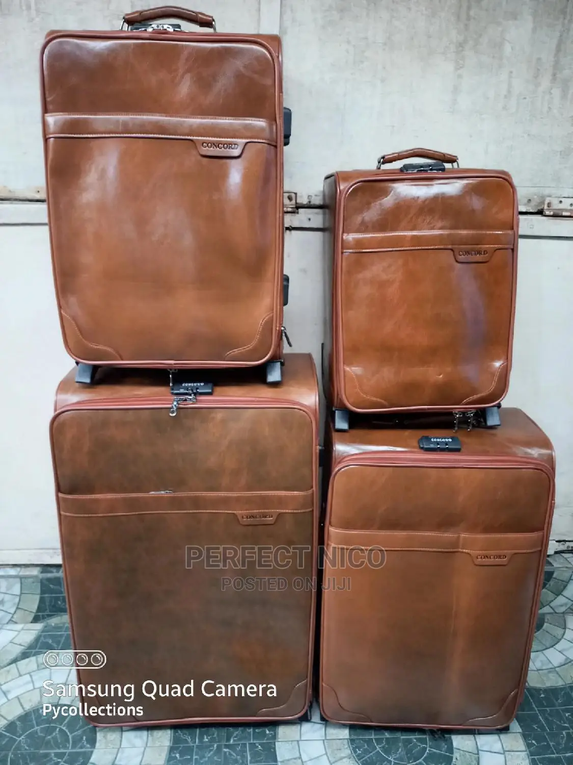 4set Genuine Leather Suitcase/Travelling Bags