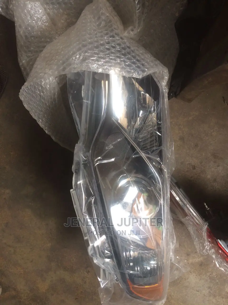 Toyota Camry 2012/14 Headlight Left , Spider (Black)