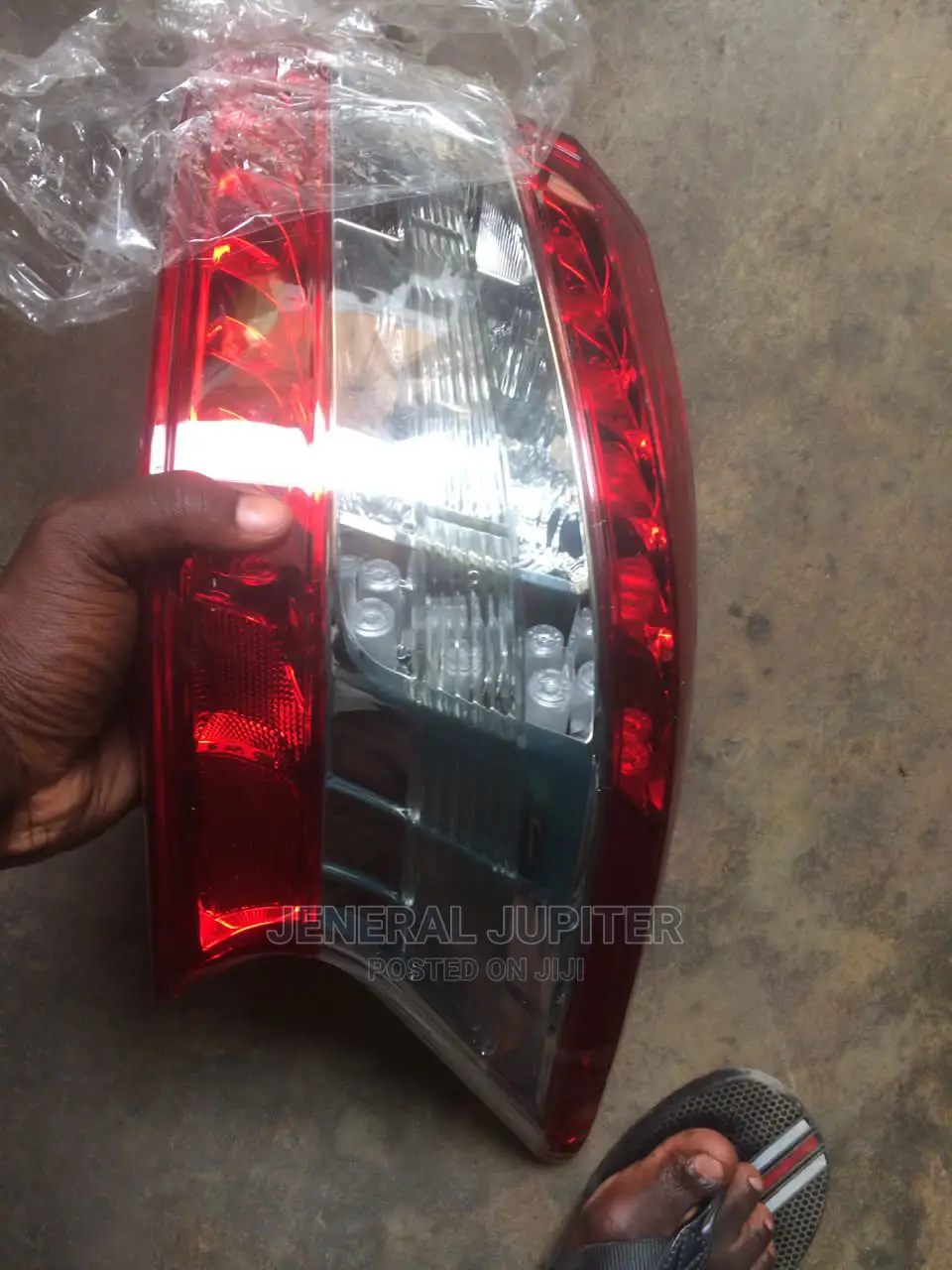 Nissan Sentra 2013/14 Tail Light Right