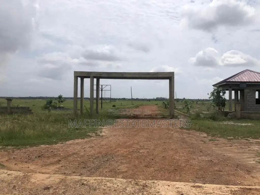Estate Plot of Land for Sale at Prampam