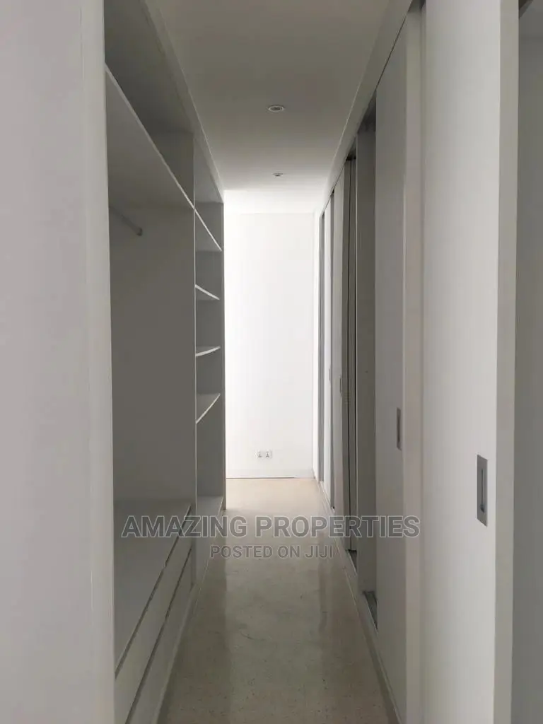4bdrm House in Airport Hills for Sale