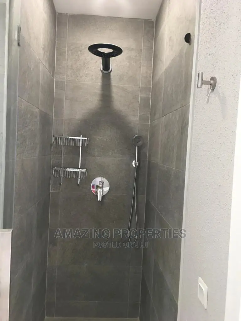 4bdrm House in Airport Hills for Sale