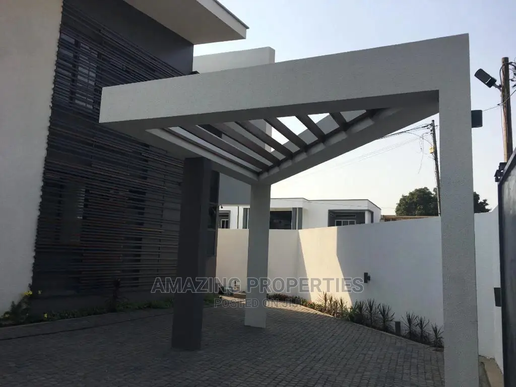 4bdrm House in Airport Hills for Sale