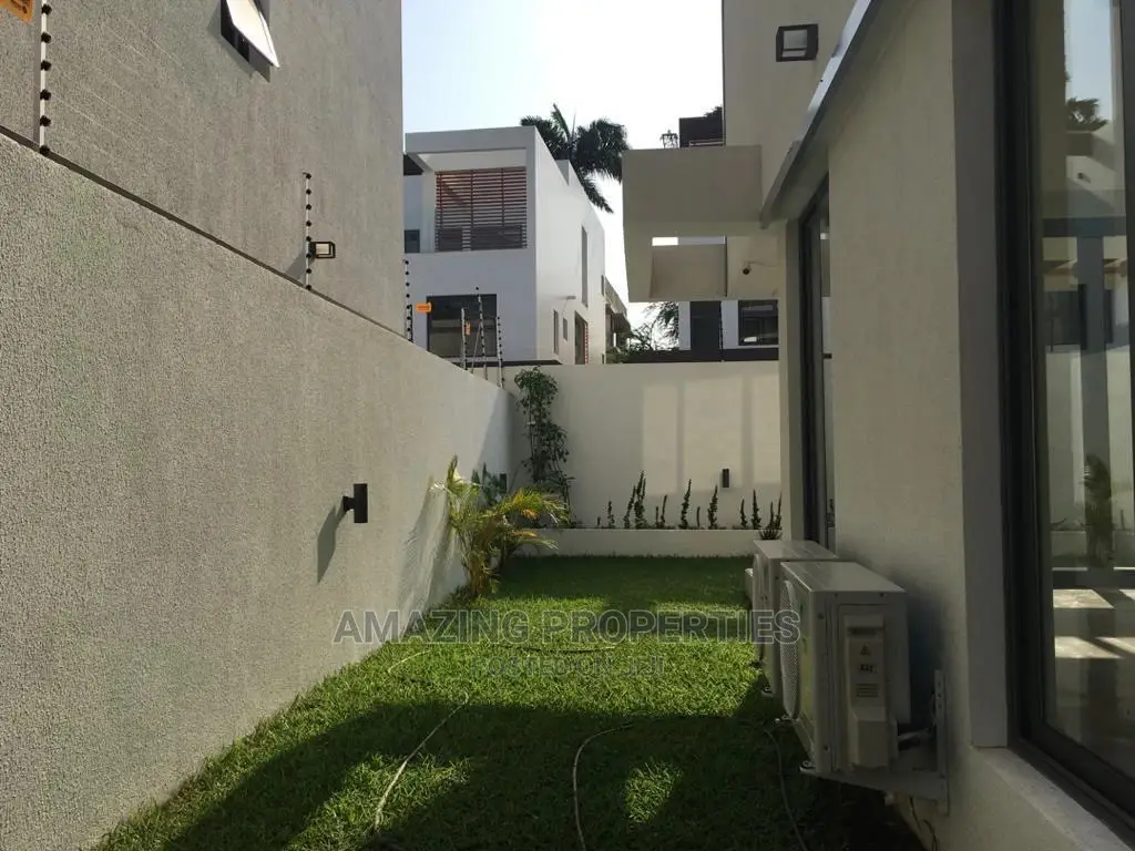4bdrm House in Airport Hills for Sale