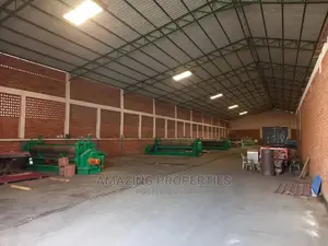 Warehouse for Reng at Dzorwulu
