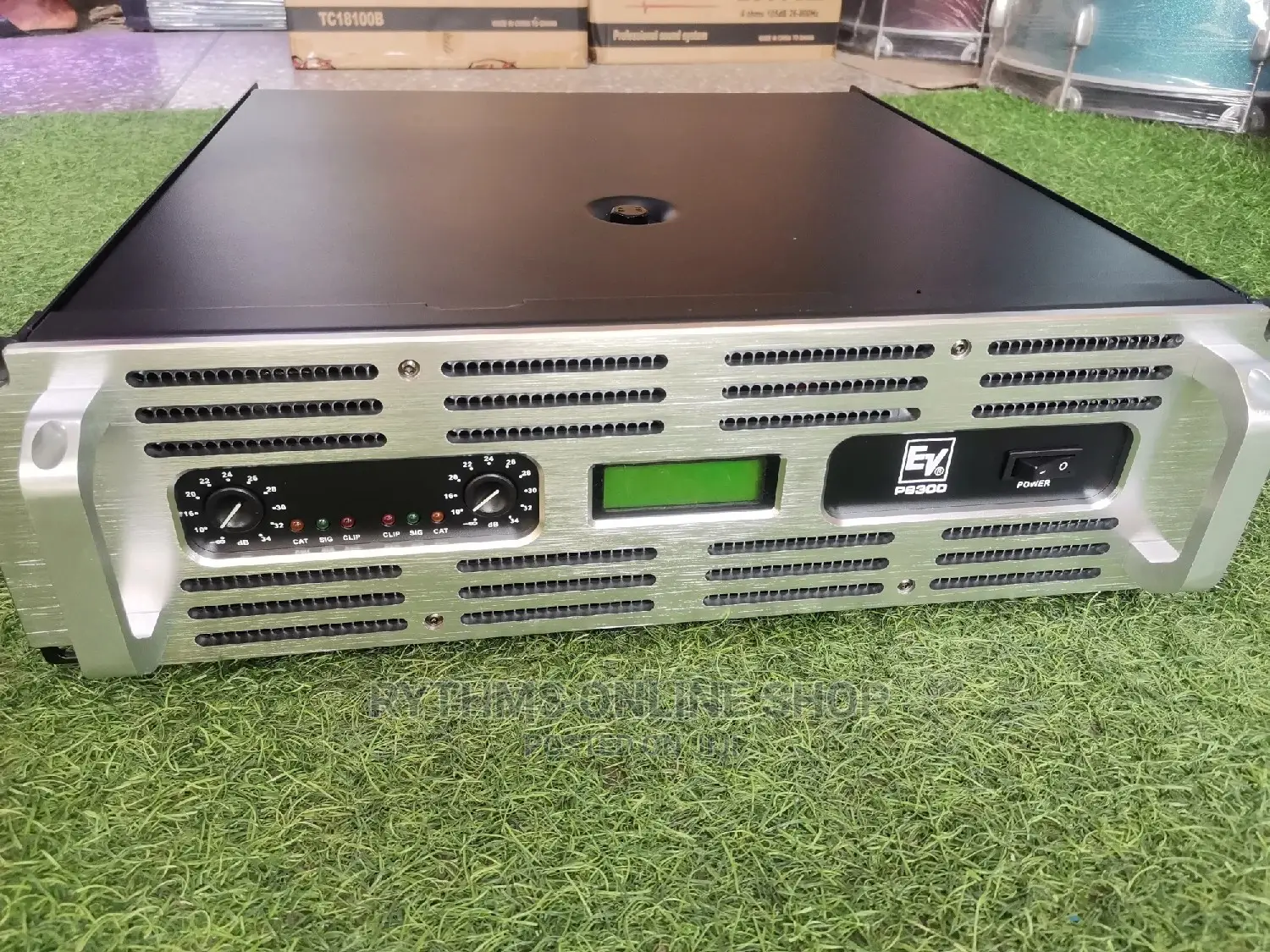 EV-8300 Amplifier