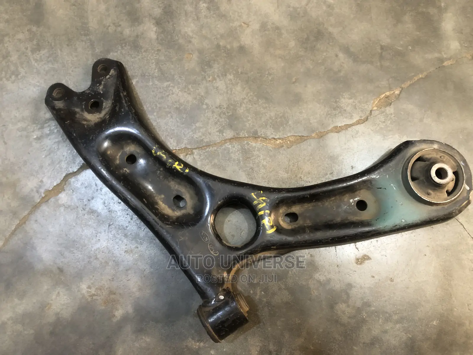 Hyundai Elantra 2018 Lower Arm Available