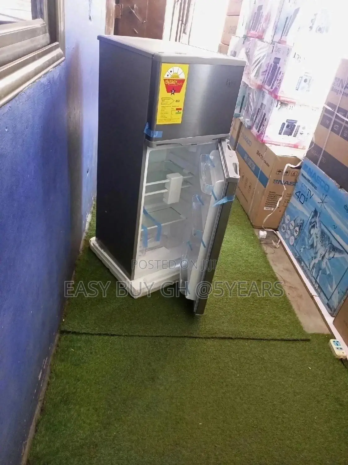 Roch Fridge 100ltrs + Inbuilt Fridge Guard
