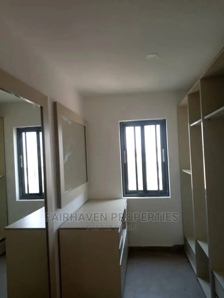 4bdrm House in Fair Haven, Airport Residential Area for Rent