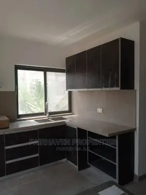4bdrm House in Fair Haven, Airport Residential Area for Rent