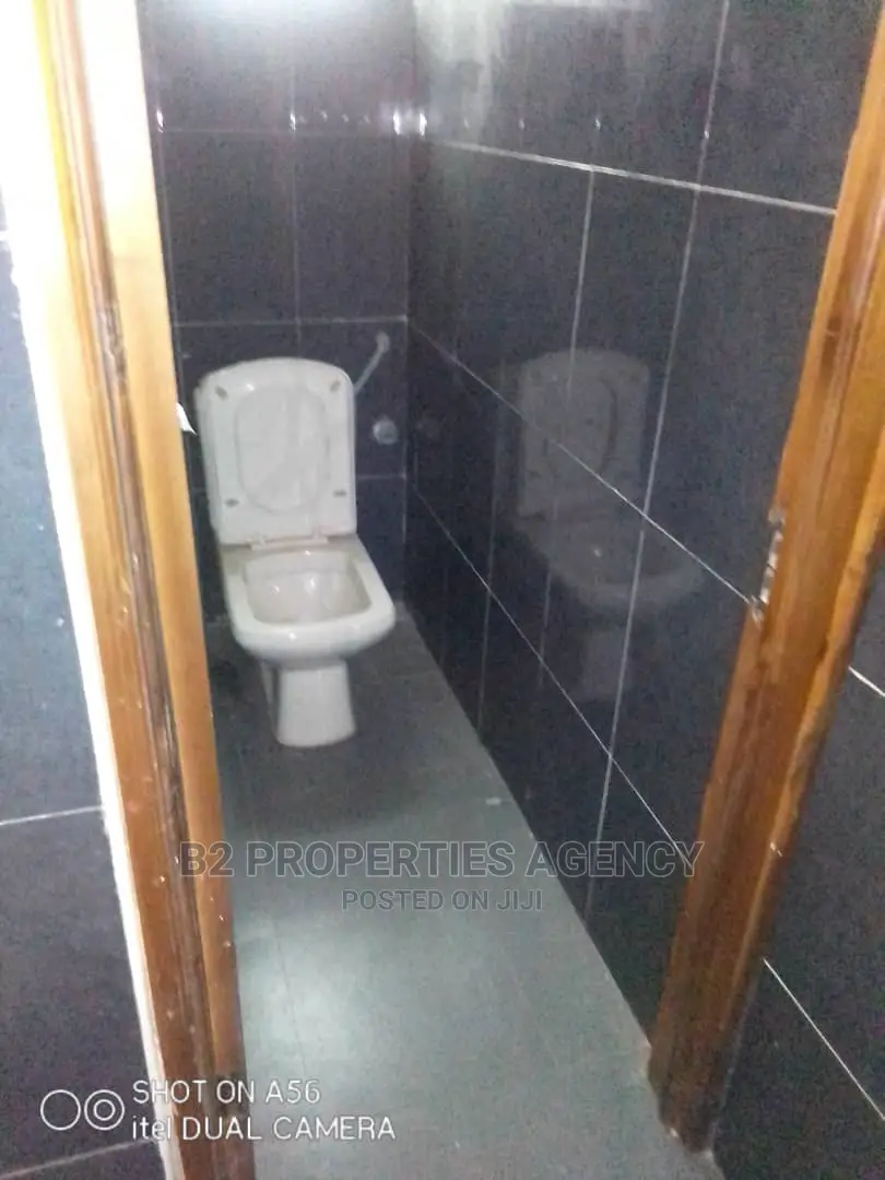Furnished 5bdrm Mansion in B2 Properties Agency, Kumasi Metropolitan