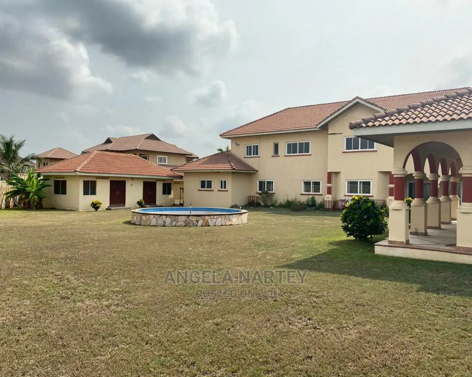 6bdrm Mansion in Angies Properties, Accra Metropolitan for sale