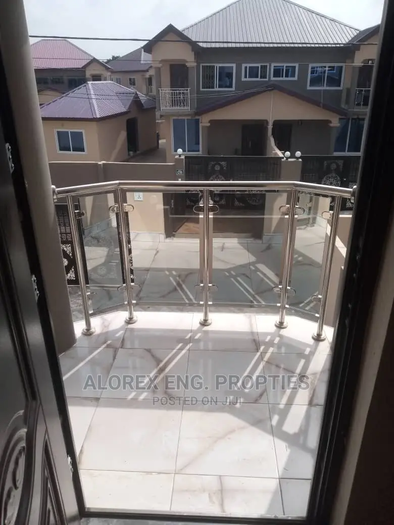 3bdrm Mansion in Alorex Eng., Oyarifa for rent