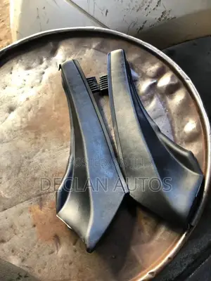 RAV 4 2013 - 2018 Wiper Ends He