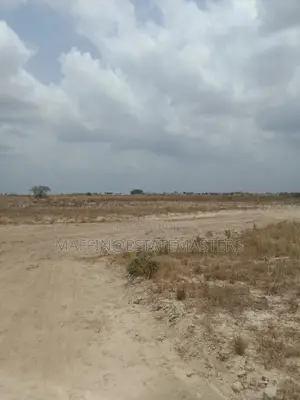 Heart Warming New Airport City Area Land for Sale on Promo