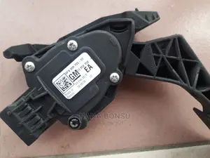 Chevrolet Cruze Accelerator Paddle