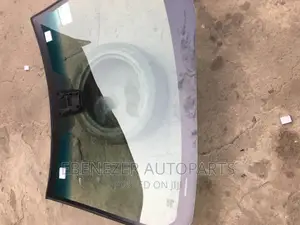 Corolla 2018 Windscreen