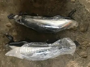 Corolla 2018 Headlights