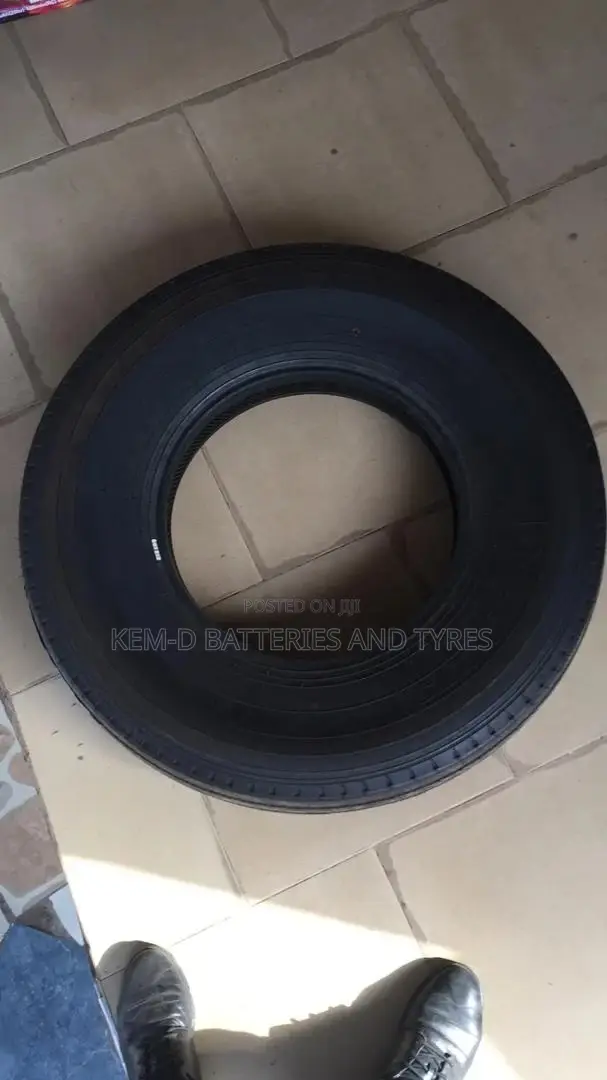 750R16 or 7.5R16 Hilo Tires Tyre