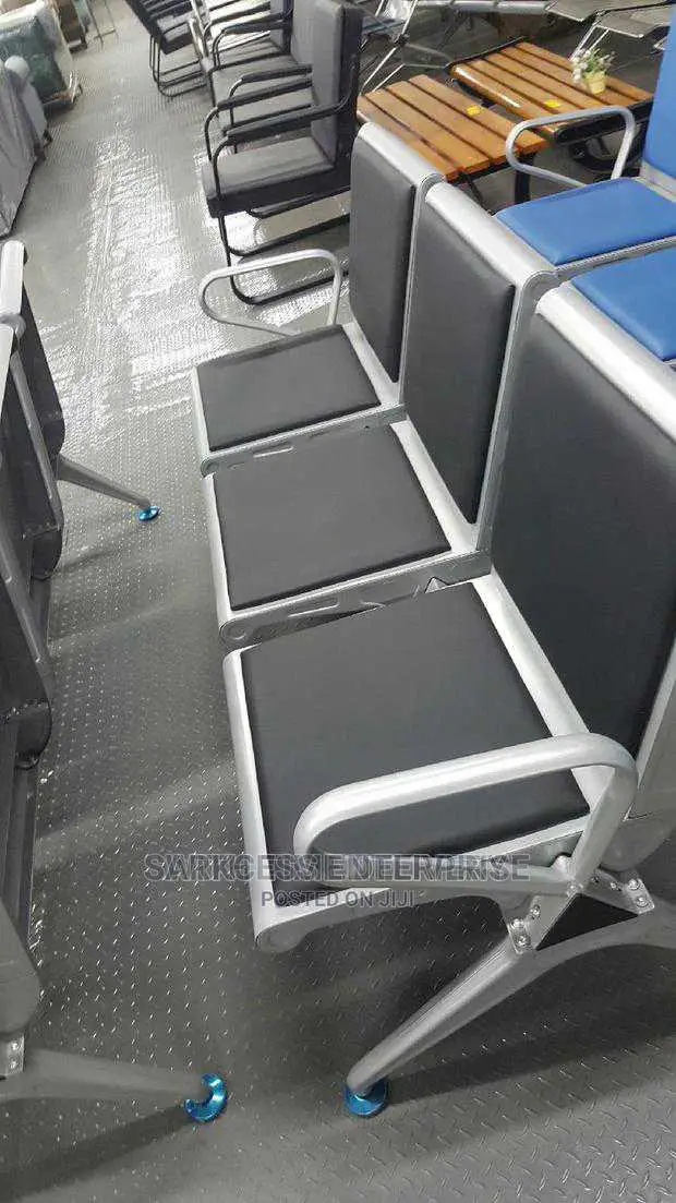 3 Seater Waiting Chair Leatherite - Black/Silver