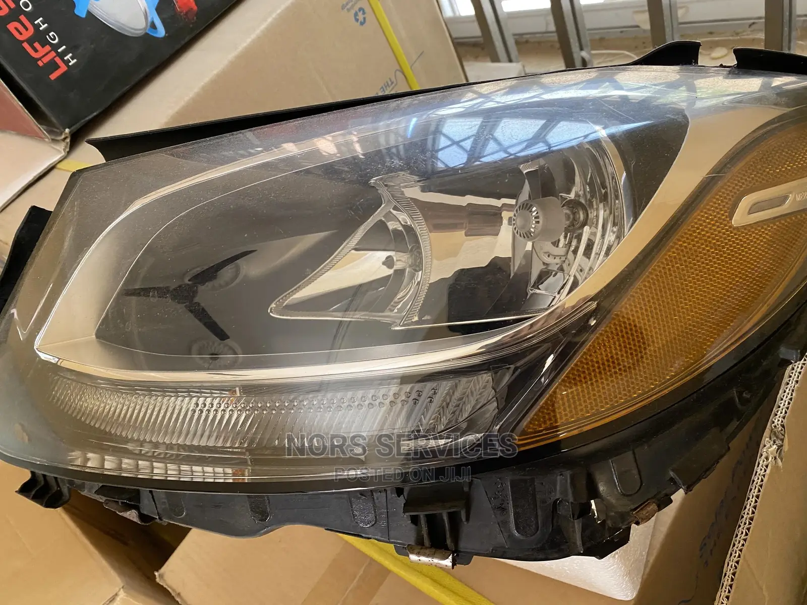 2018 C300 Headlight