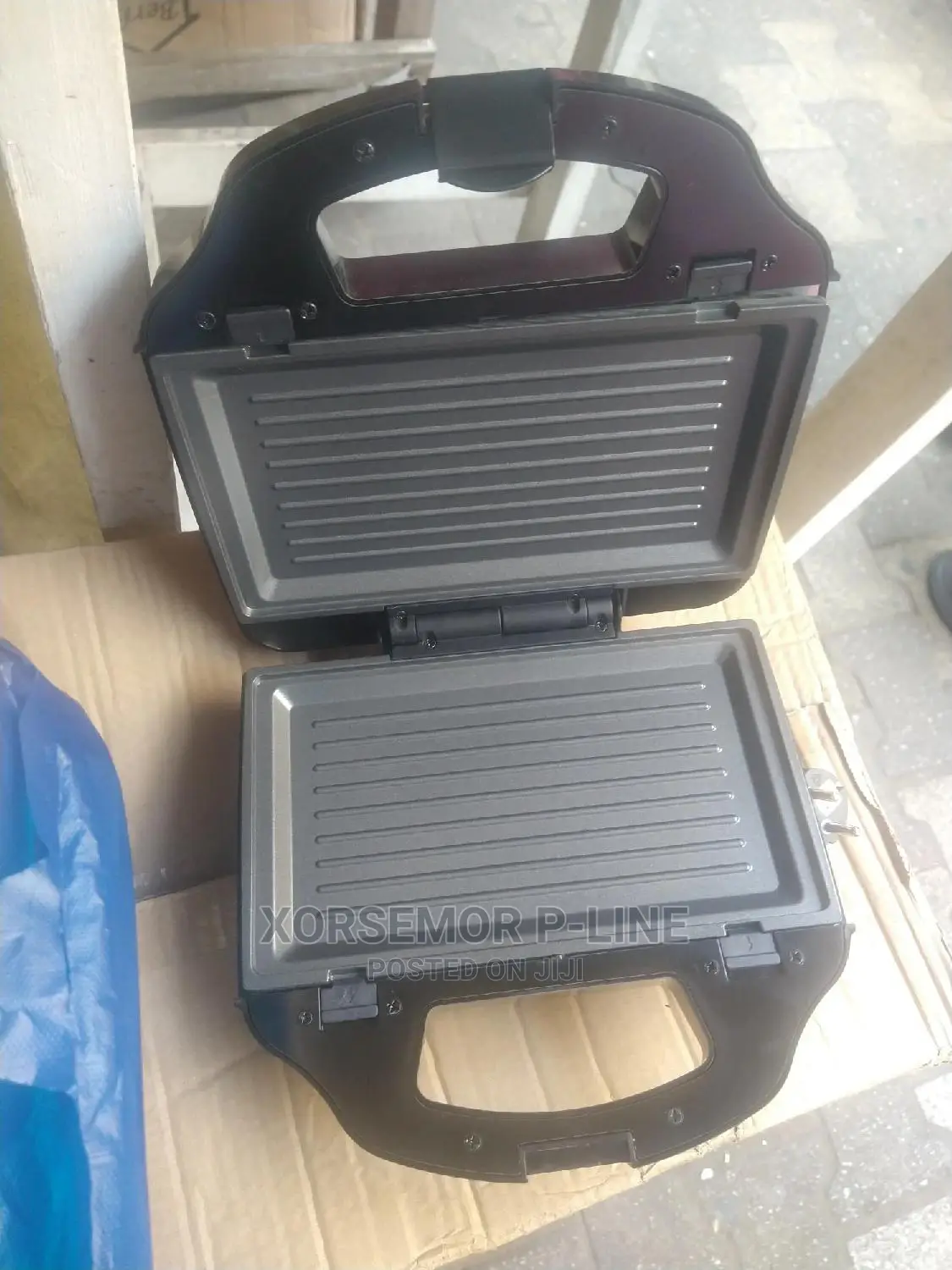 2 in 1 Sandwich Grill Maker Sf-6077