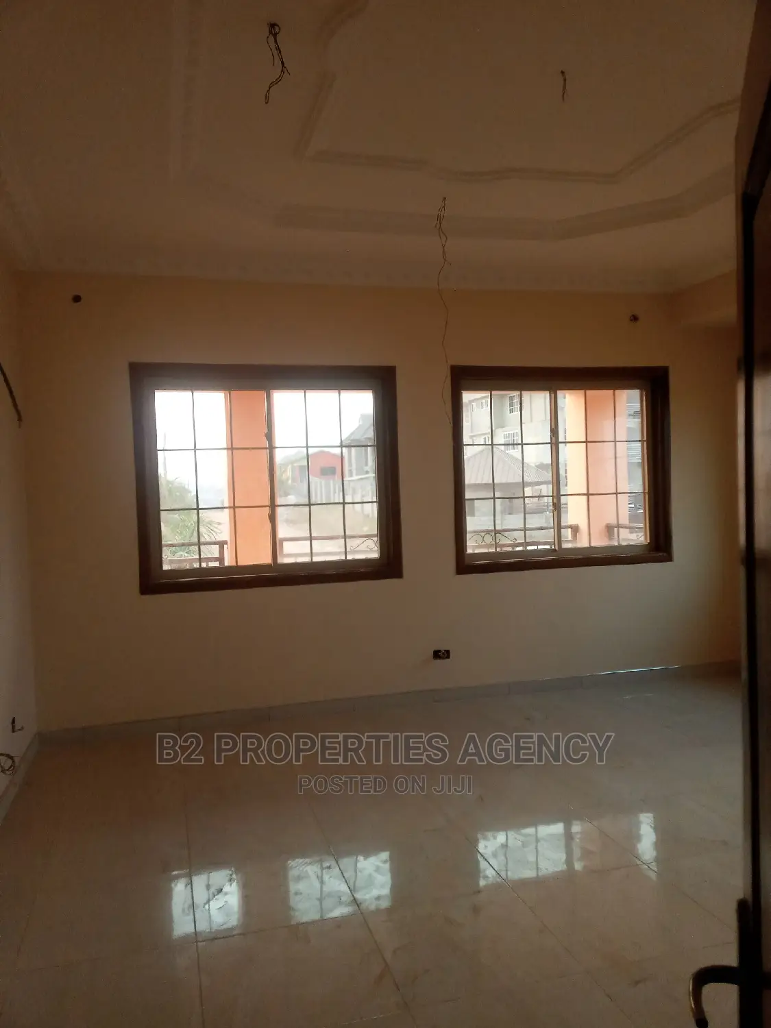 Furnished 5bdrm Maisonette for Sale